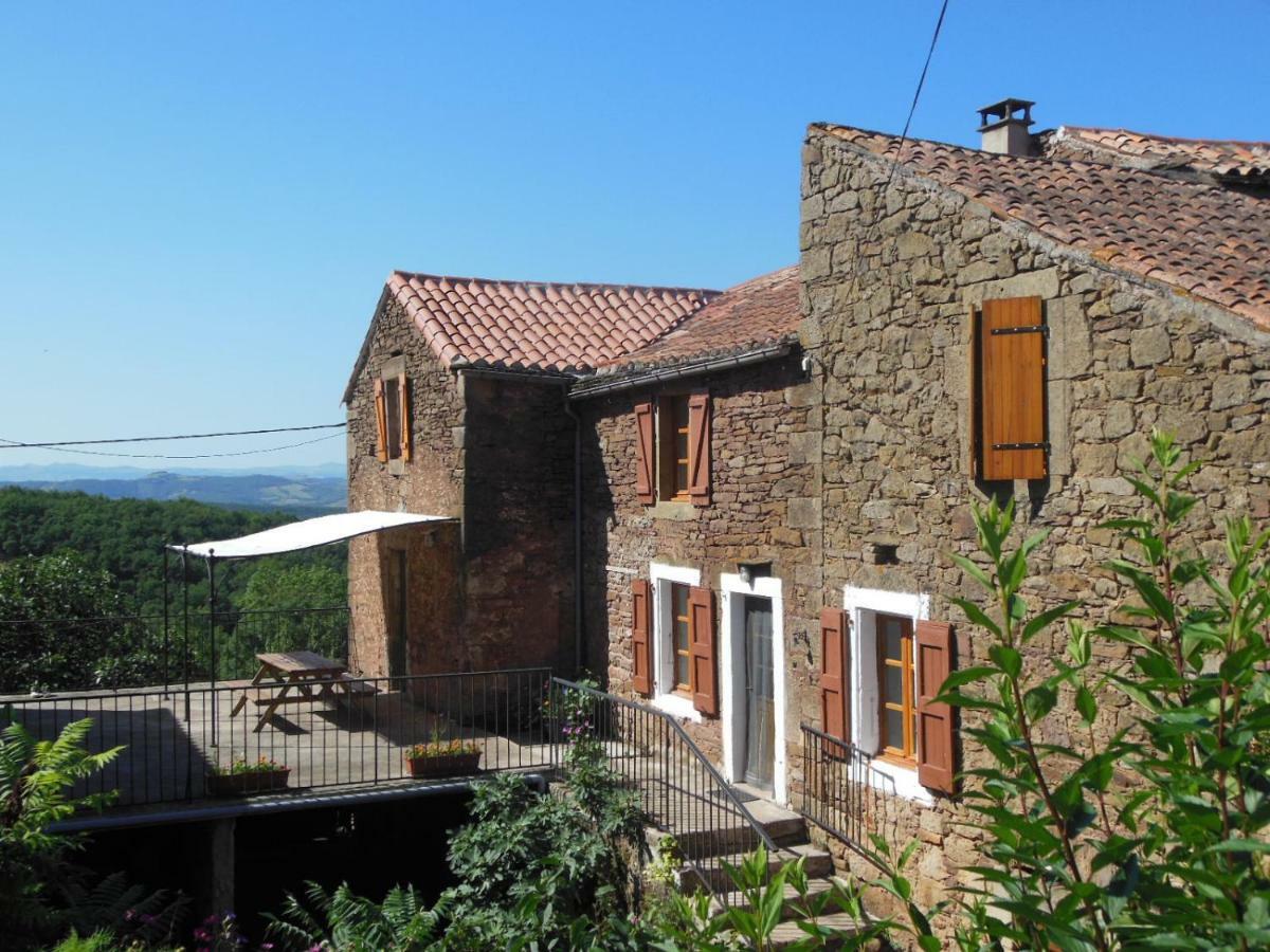 Grand Gite A La Ferme Villa Les Costes-Gozon Exterior foto